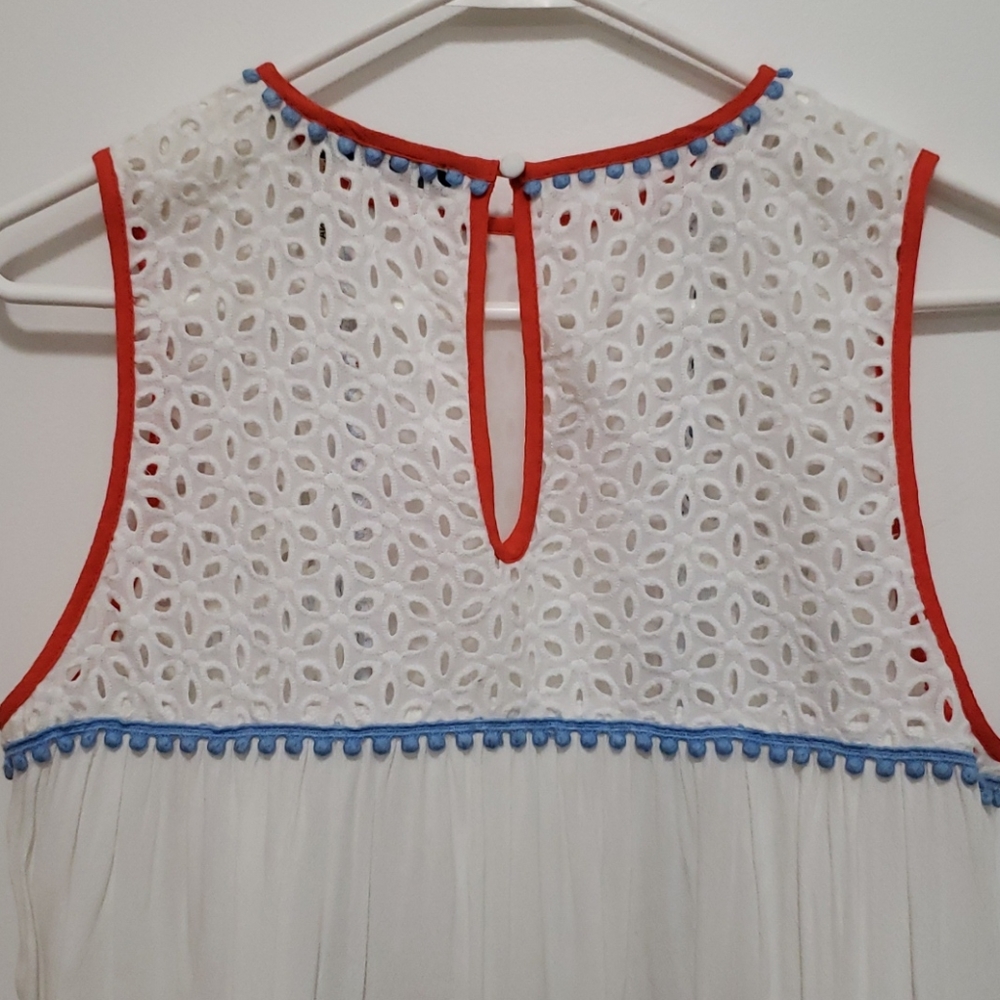 Top - Picture 3 of 4